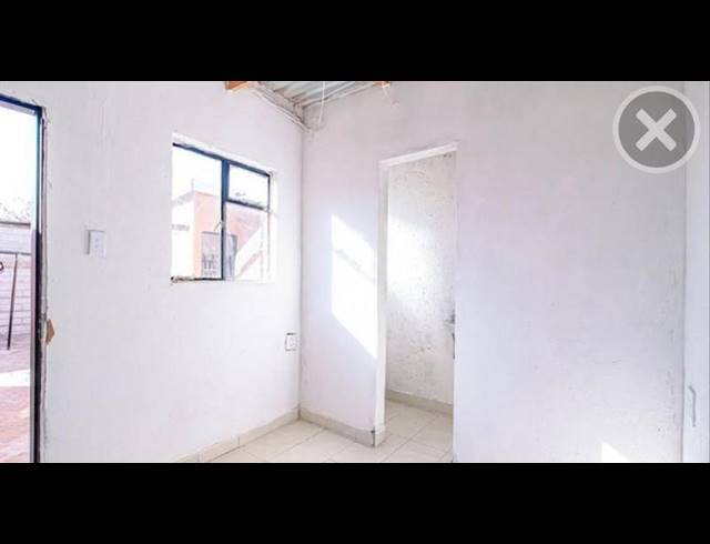 2 BEDROOM HOUSE FOR SALE IN SOSHANGUVE EAST